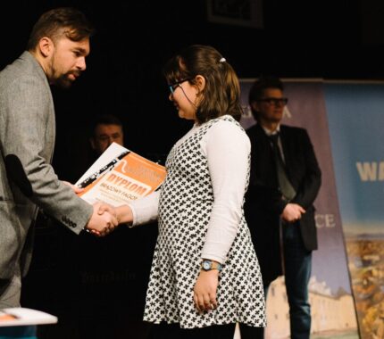 Burmistrz Wadowic wręczył dyplomy laureatom Festiwalu Fagotowego