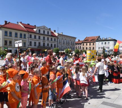 Barwna Parada na ulicach Wadowic