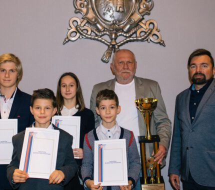 Burmistrz Wadowic wręczył nagrody za osiągnięcia sportowe
