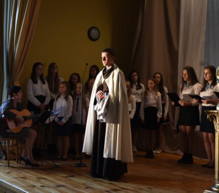 Św. Maksymilian Kolbe patronem szkoły w Ponikwi