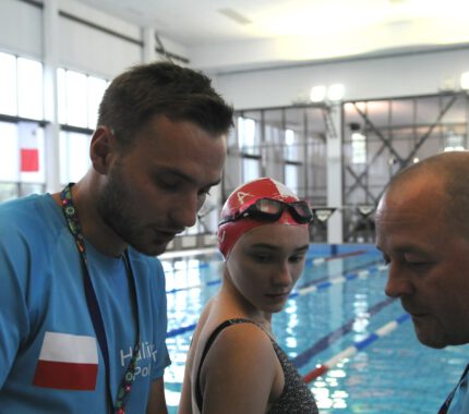 Pływackie zawody osób z niepełnosprawnościami z udziałem gminy Wadowice