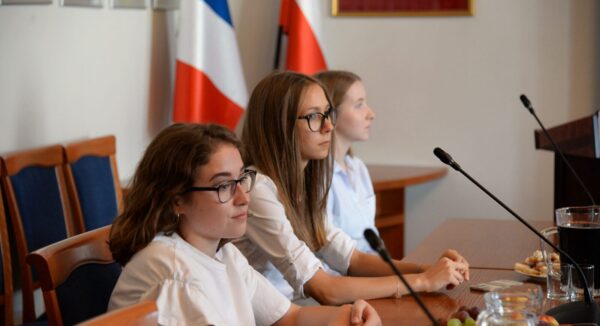 Młodzieżowi radni spotkali się na ostatniej sesji I kadencji Rady