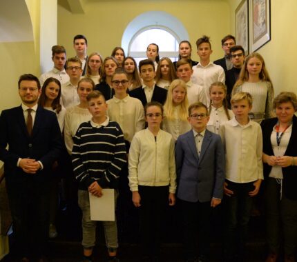 Młodzi radni zainaugurowali II kadencję Młodzieżowej Rady Miejskiej w Wadowicach