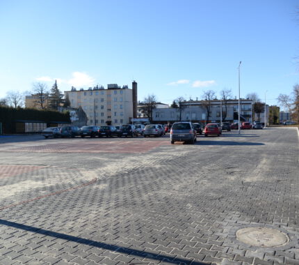 Nowe parkingi na ul. Sienkiewicza i ul. Piłsudskiego